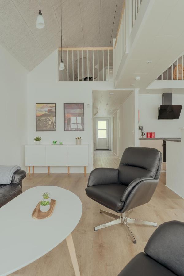Dahlastova / Stunning Boathouse / Bay View / 3Br Hvalvik ภายนอก รูปภาพ